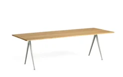 Pyramid Table 02 Matbord