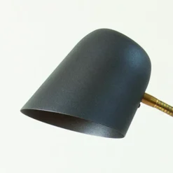 Q 15 Golvlampa