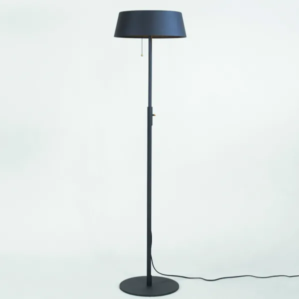 Q 440 Golvlampa
