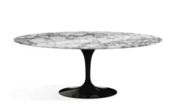 Saarinen Matbord Ovalt