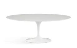 Saarinen Matbord Ovalt