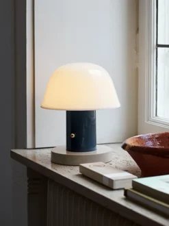 Setago Portabel Bordslampa