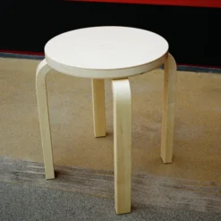 Stool E60 Pall