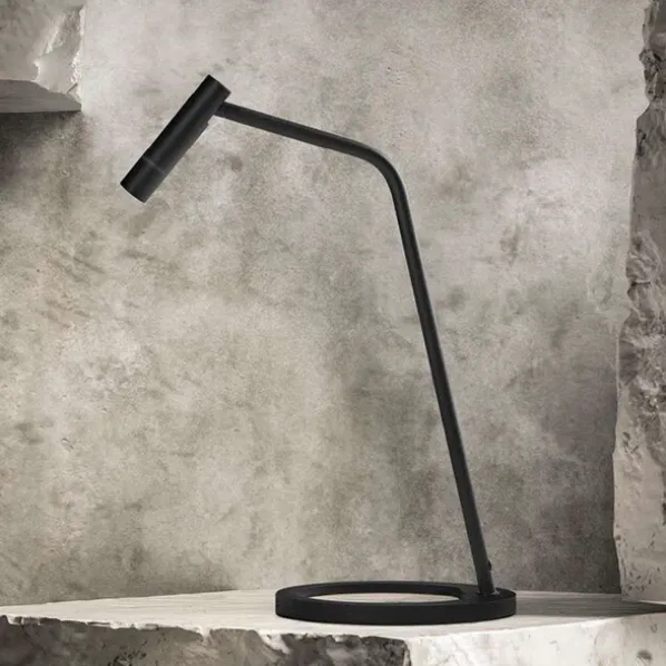 Table T1 Bordslampa