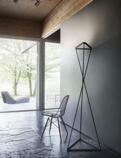 Tango D77 Golvlampa