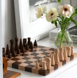 The Minimalist Wood Chess Spel