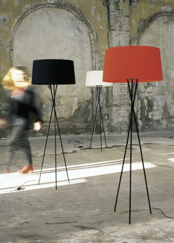 Trípode G5 Golvlampa