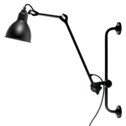 210 Vägglampa