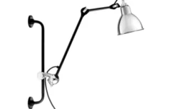 210 Vägglampa