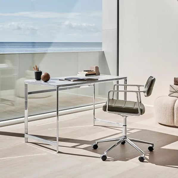 Vipp 430 Studio Desk