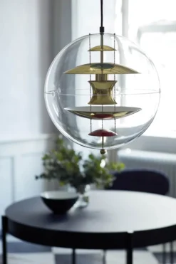 VP-Globe Mässing Taklampa