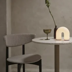 Vuelta Bordslampa Portable