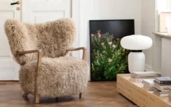 Wulff Lounge Chair Fåtölj Sheepskin Honey